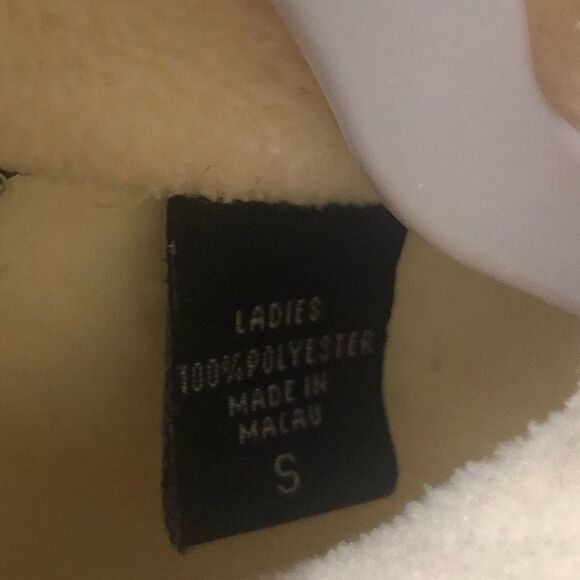 💕5️⃣for25 Izod fleece jacket/ sweater in pale yellow size small NWOT - Picture 3 of 3